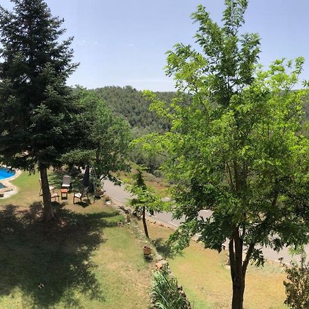 Casa Rural Sant Petrus De Madrona Pinell de Solsones Екстериор снимка
