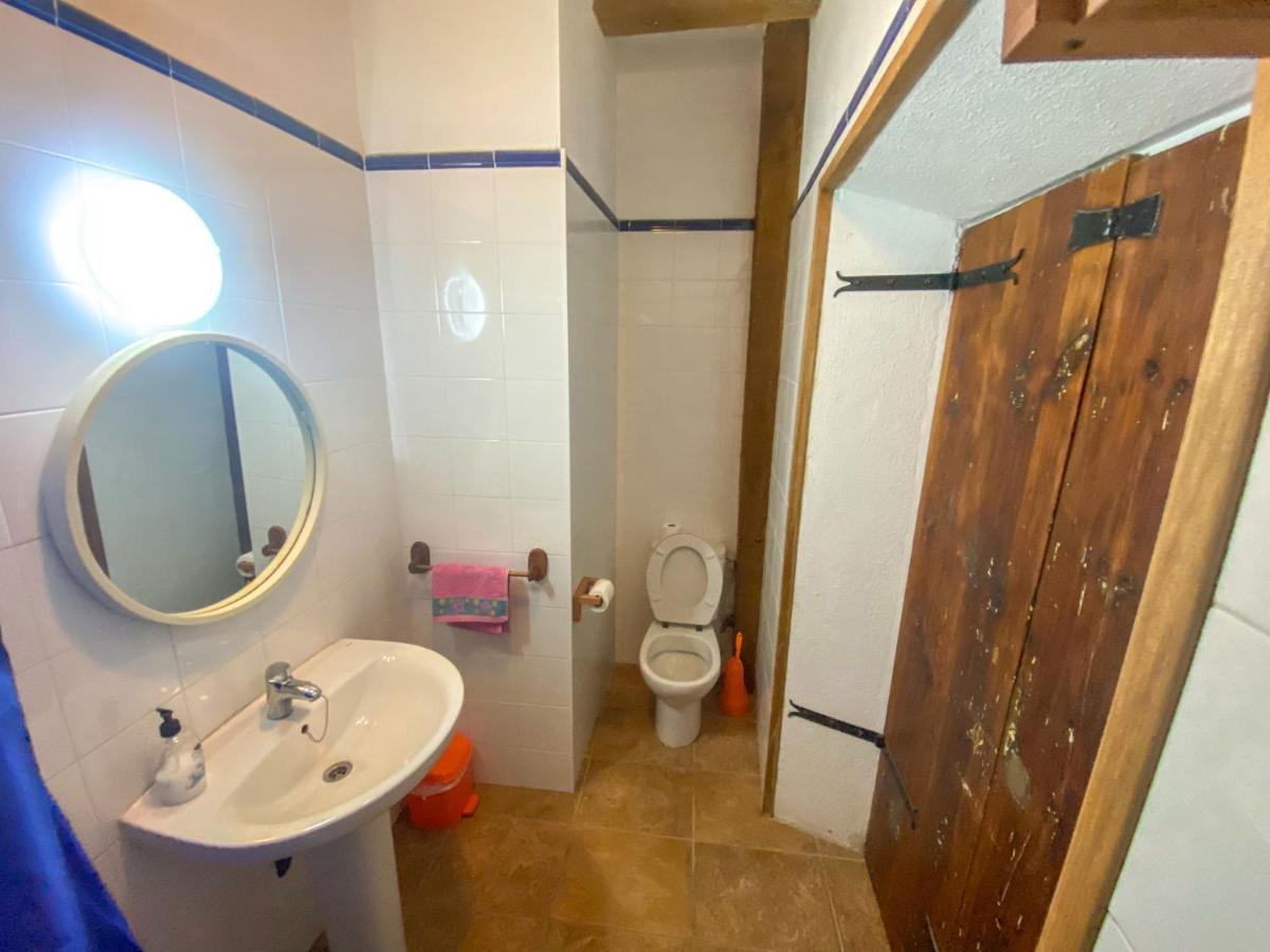 Casa Rural Sant Petrus De Madrona Pinell de Solsones Екстериор снимка