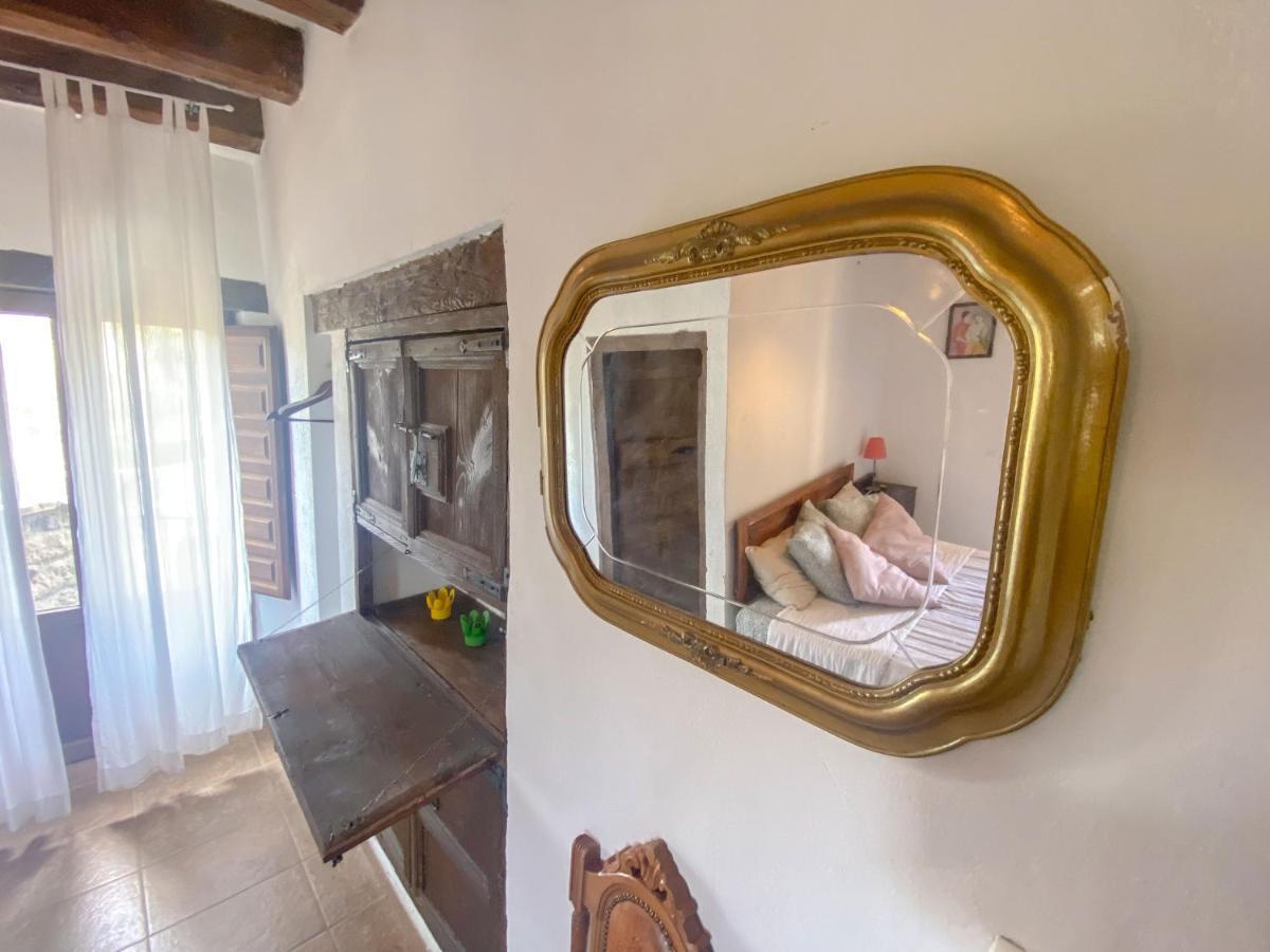 Casa Rural Sant Petrus De Madrona Pinell de Solsones Екстериор снимка