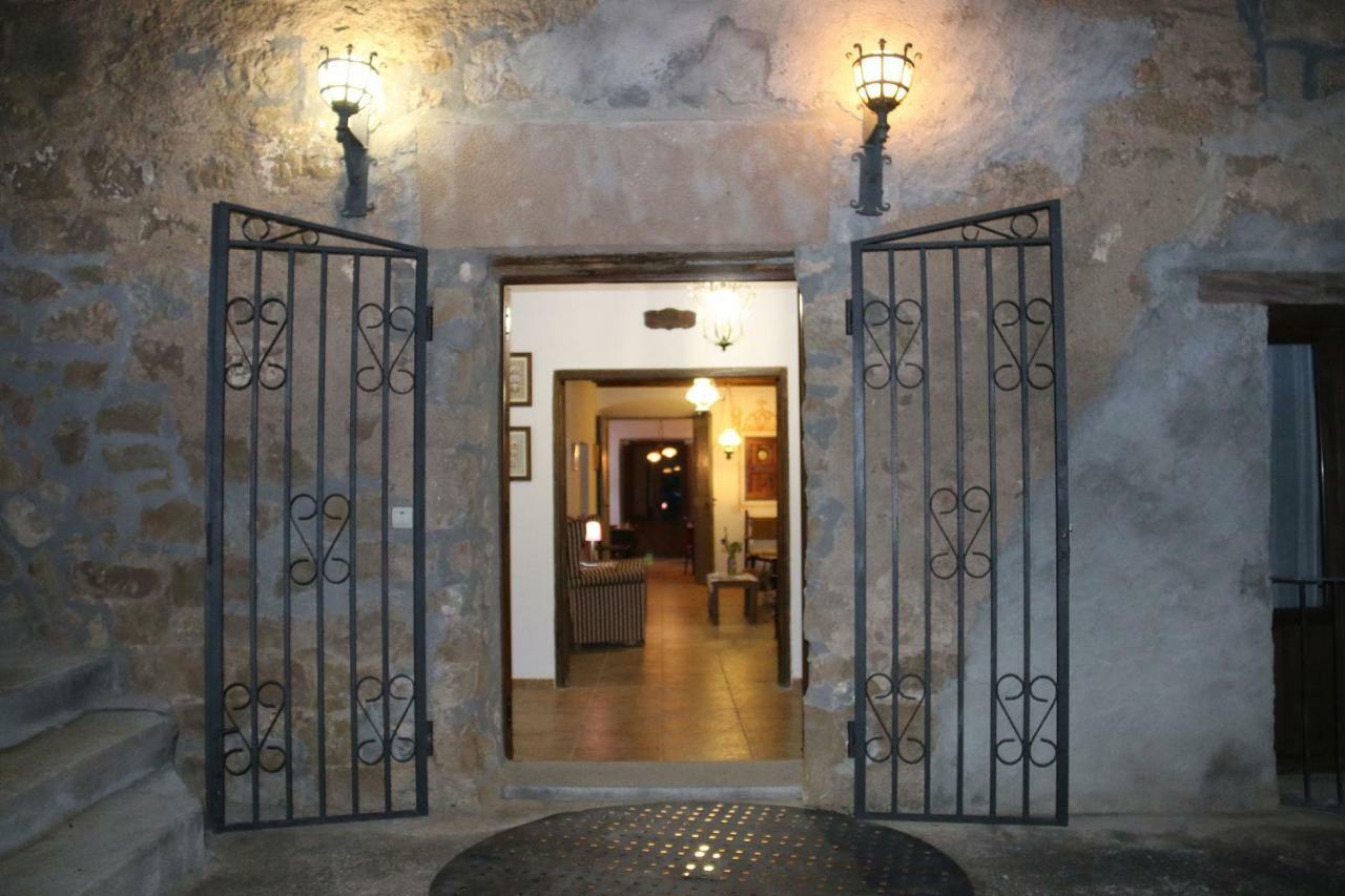 Casa Rural Sant Petrus De Madrona Pinell de Solsones Екстериор снимка
